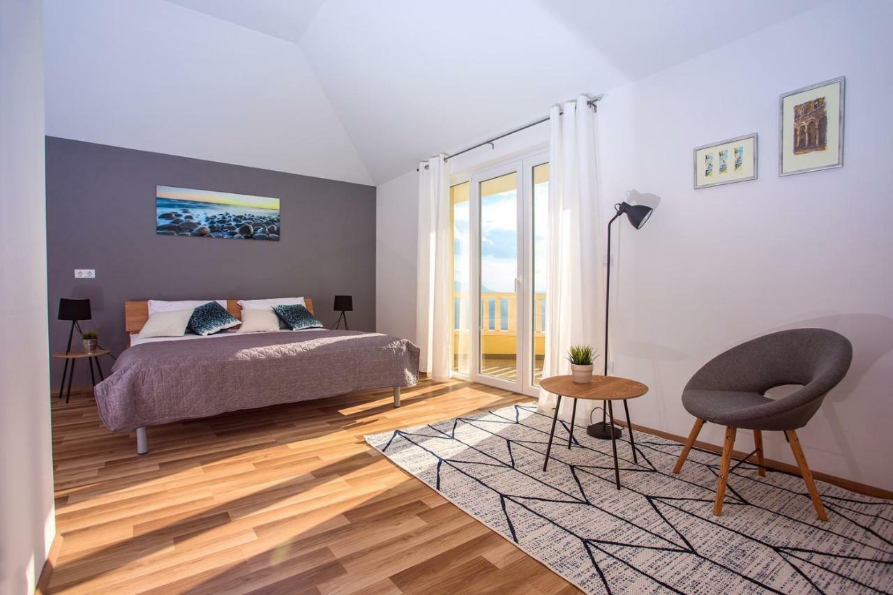 Villa Maslina, With Private 32M2Pool, Panoramic Views On 100Km Coastline, 12 Pax Lokva Rogoznica Eksteriør billede